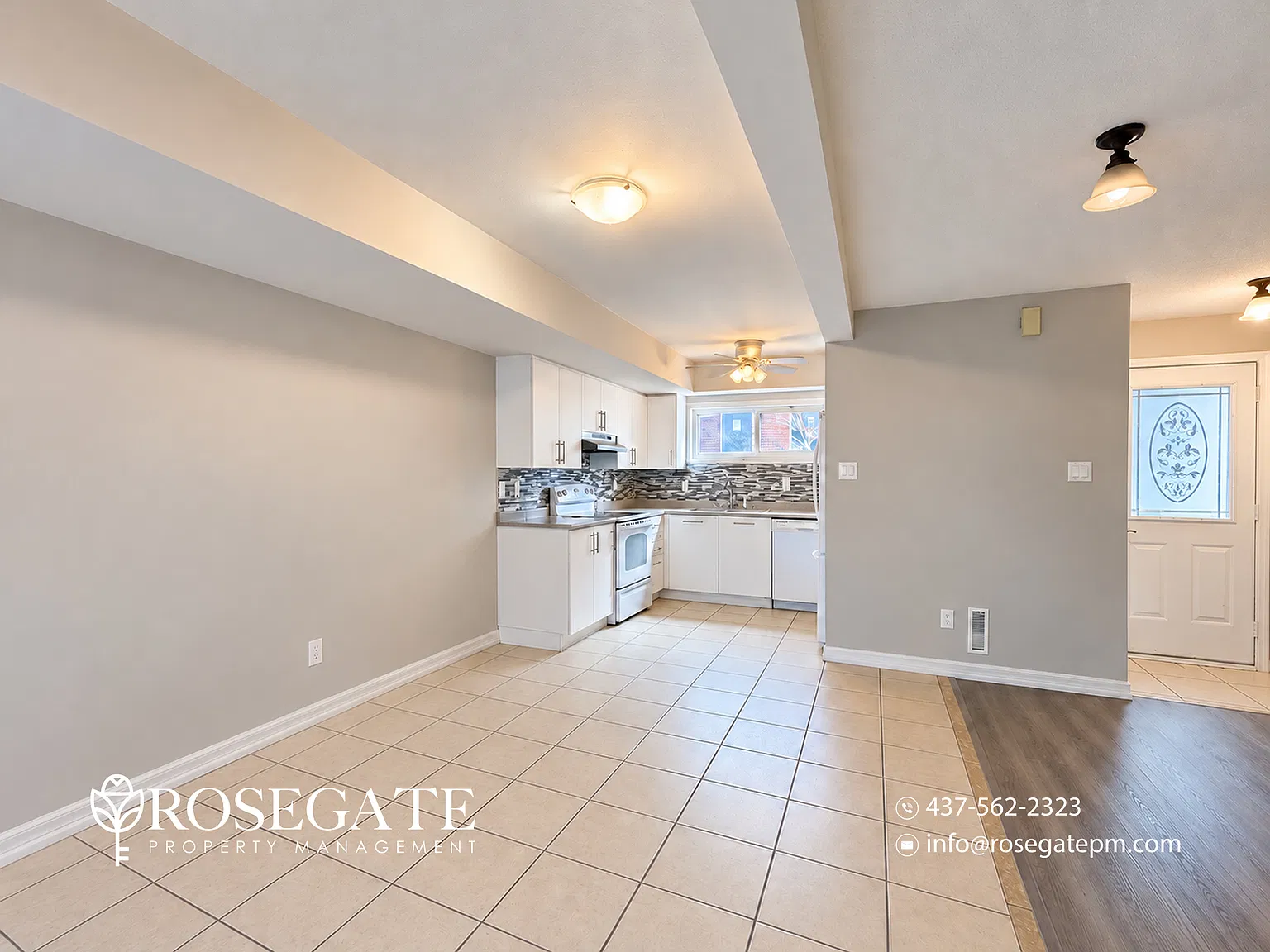 245 Ferndale Drive South Barrie — Photo 3