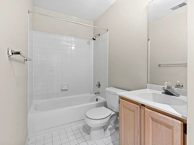 7926 Long Ridge Ct — Photo 30