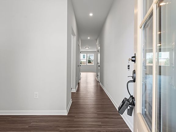 4th image of 4416 Buttonwood Ln