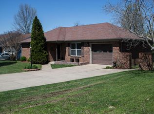 310 Blue Valley Ct, Frankfort, KY 40601