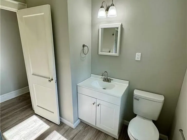 2712 Vimy Ridge Ave — Photo 5
