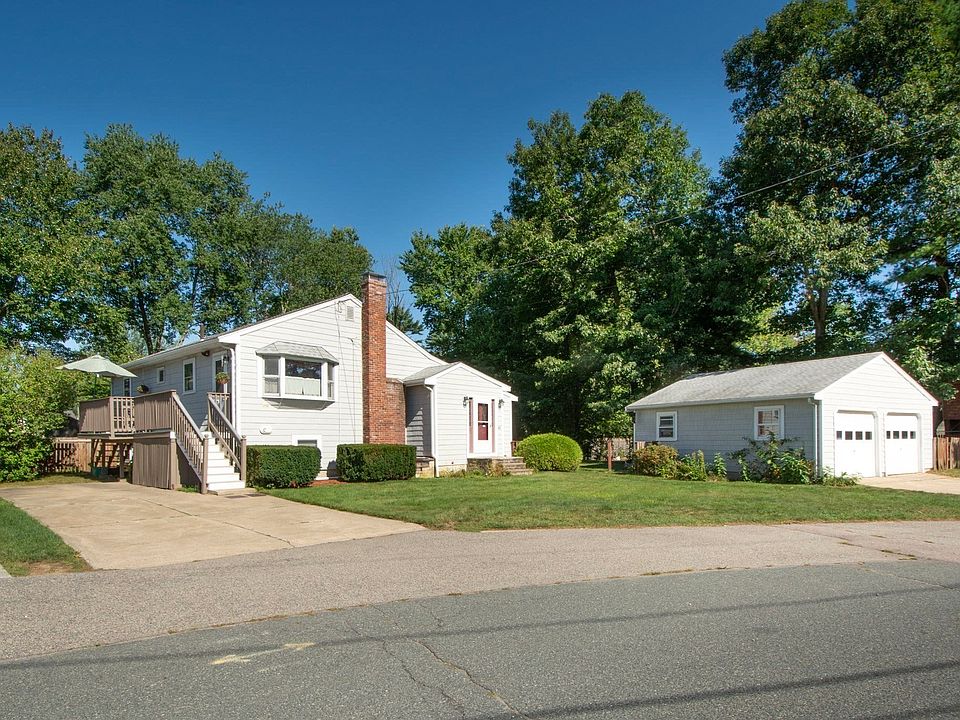 1st image of 40 Border Rd