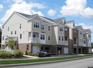 3207 Admirals Walk Dr, Cohoes, NY 12047
