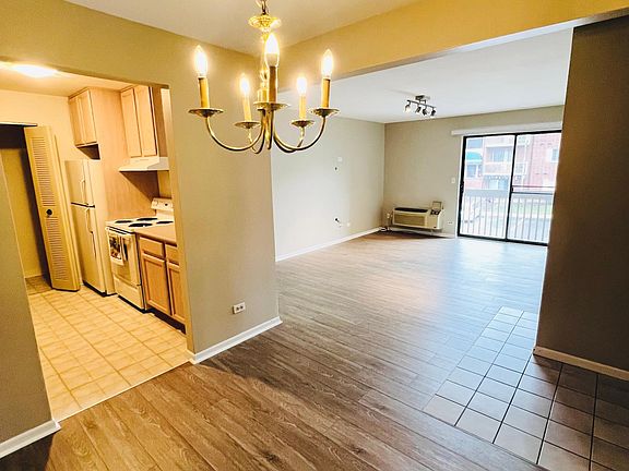 Living and dining area