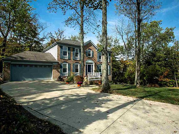 2nd image of 1688 Glens Dr