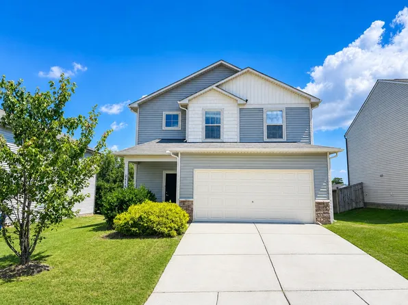 2618 Tummel Ln, Fuquay Varina, NC 27526