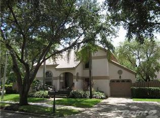 10640 NW 17th Ct, Plantation, FL 33322