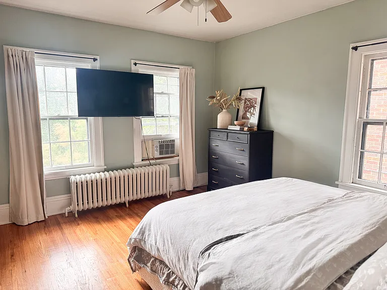 3237 Emerson Ave S — Photo 15