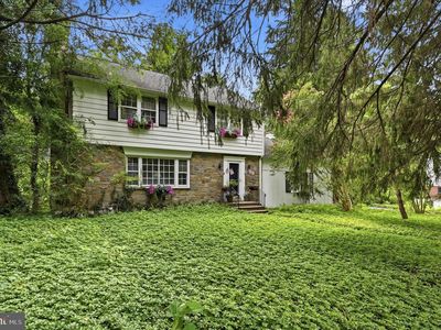 200 Ladbroke Rd, Bryn Mawr, PA, 19010