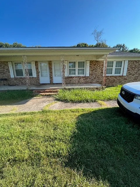 2 bed, 840 sqft, $959 — Photo 1