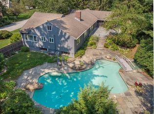 6 Knollwood Dr, Worcester, MA 01609