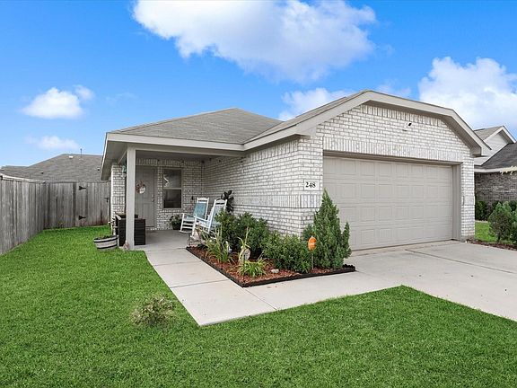 4th image of 248 Rustic Ridge Cir