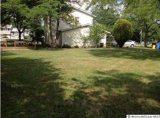 43 Pennsylvania Ave, Jackson, NJ 08527