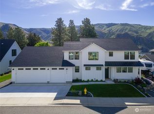 1015 Crest Loop, Entiat, WA 98822