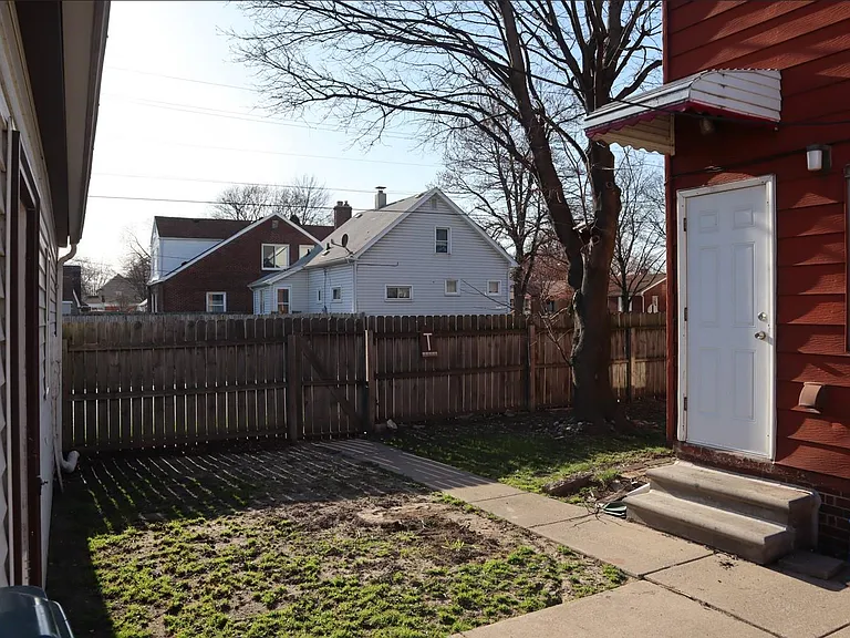 1343 Pagel Ave #2 — Photo 19
