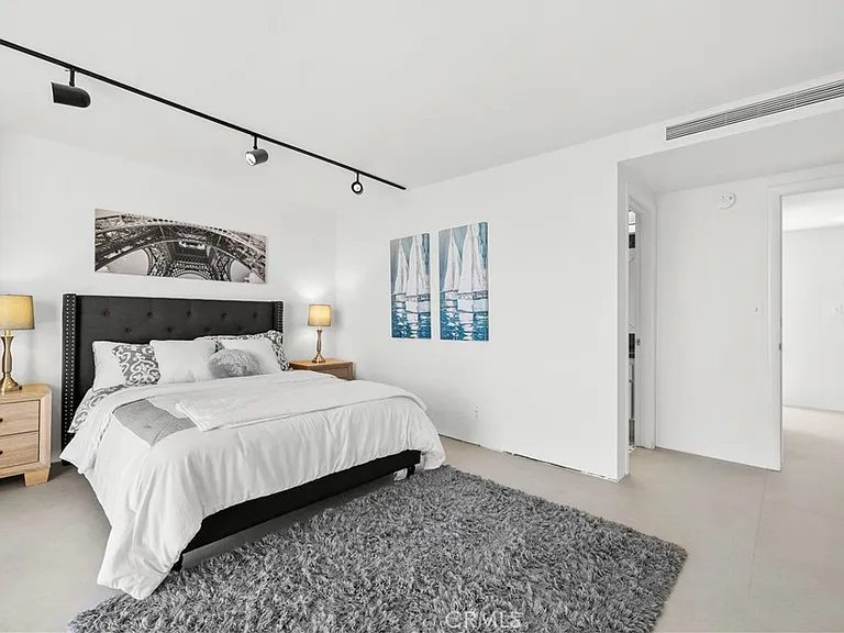 601 Lido Park Dr #6F — Photo 17