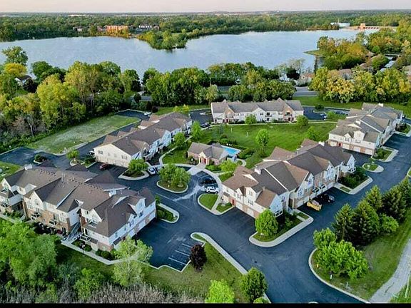 2nd image of 9583 Lakeside Dr