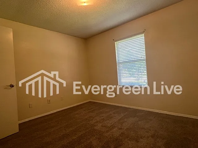 115 Willow Gardens Ct — Photo 13