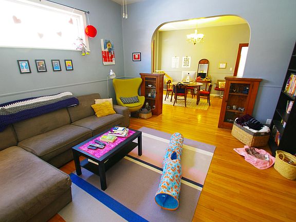 5th image of 586 Portland Ave #1