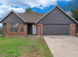 336 Hillcroft Rd, Fort Worth, TX 76108