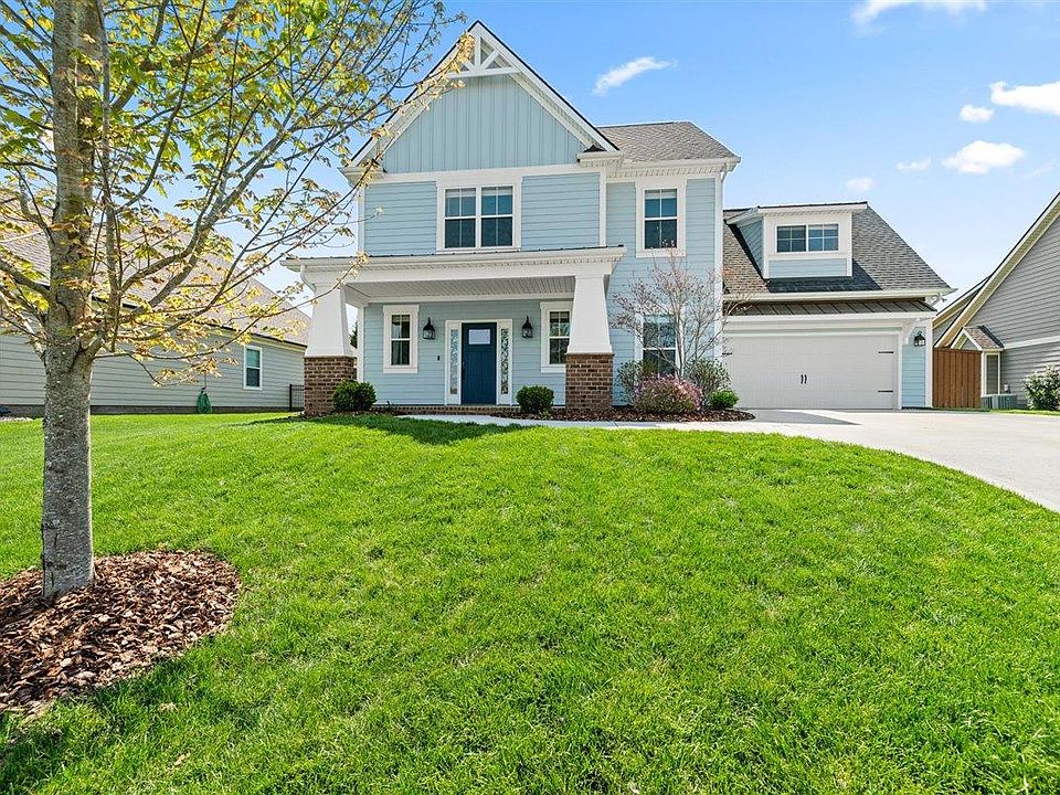 1st image of 111 Clearmill Dr