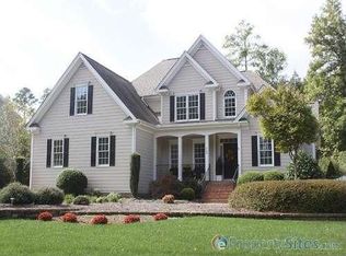 749 Parkridge Dr, Clayton, NC 27527