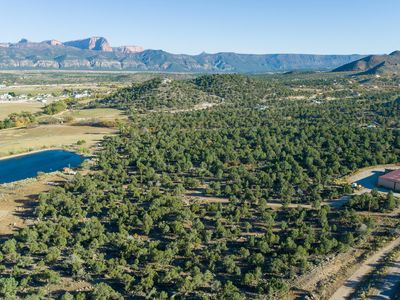 Rachel Ln, New Harmony, UT, 84757