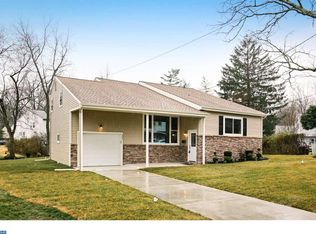 302 Garwood Pl, Cherry Hill, NJ 08003