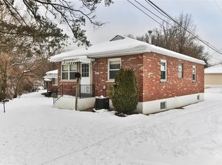 6225 Christy Blvd, Saint Louis, MO 63116