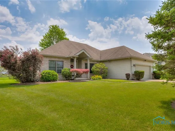 7301 Wood Creek Ln, Maumee, OH 43537