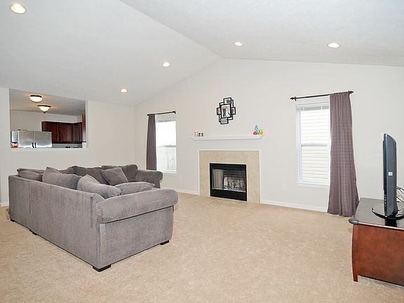5th image of 12627 Brady Ln