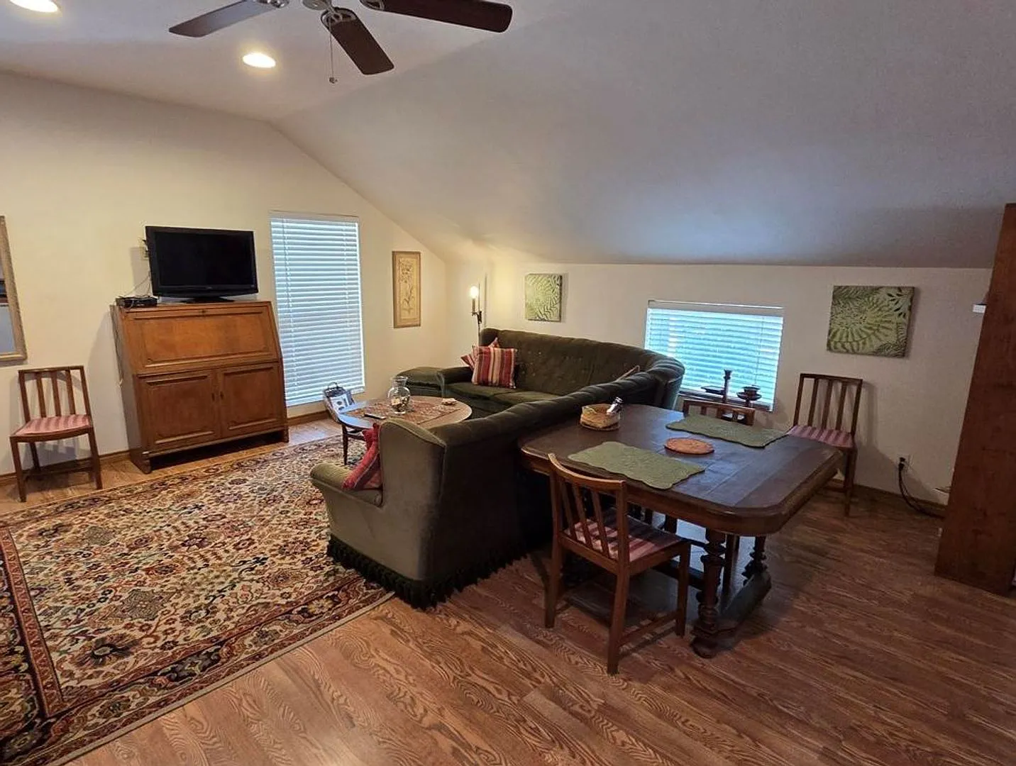 For Lease!! — Photo 4