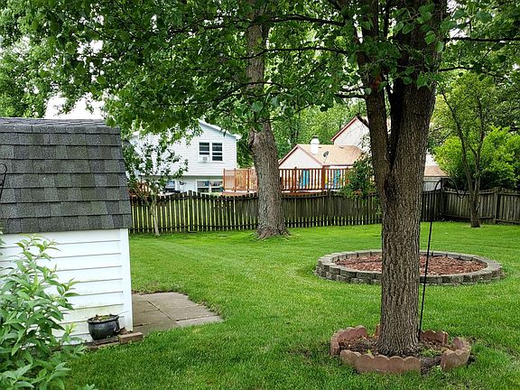 5th image of 124 Anita Dr