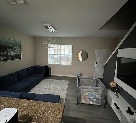4th image of 8682 Brookvale Dr