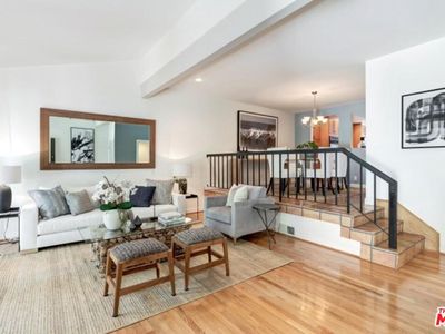 1744 Palisades Dr, Pacific Palisades, CA, 90272