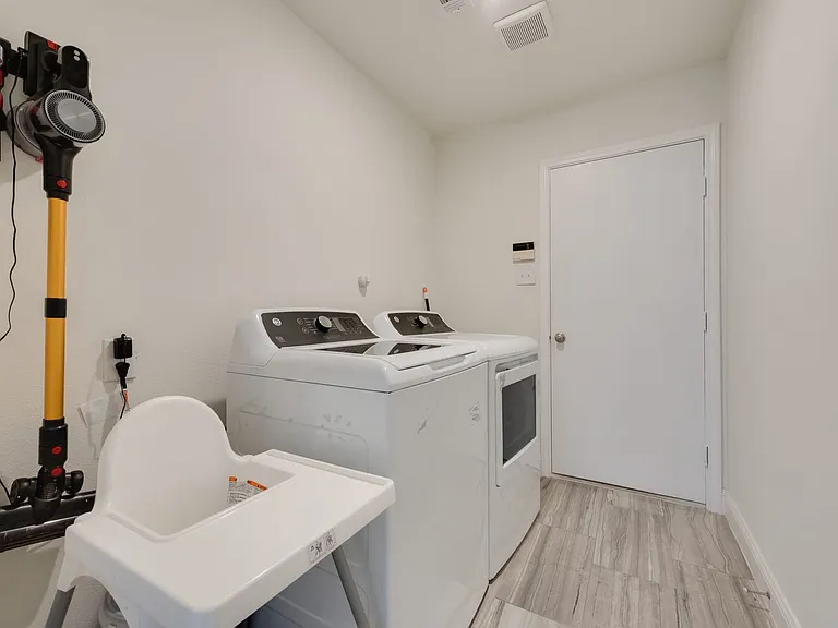 Laundry Room Cabinet