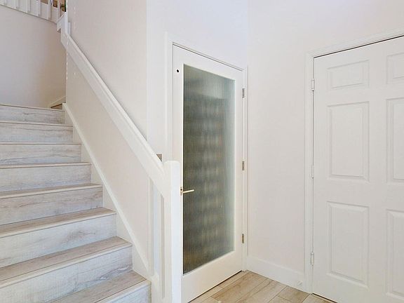 4th image of 1544 SE Prestwick Lane #12 C