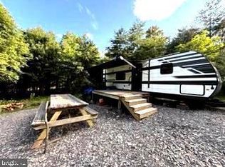 172 Majestic View Ln, Springfield, WV 26763