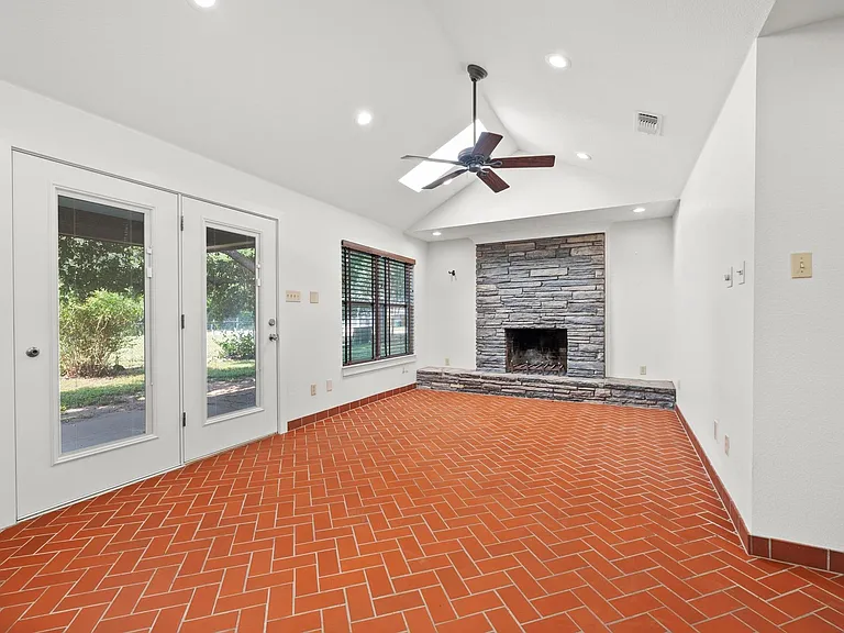 1601 West Ln #A — Photo 10