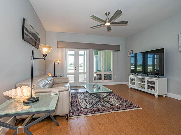 3rd image of 5025 Harmony Cir APT 102