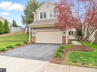 6158 Hatches Ct, Burke, VA 22015