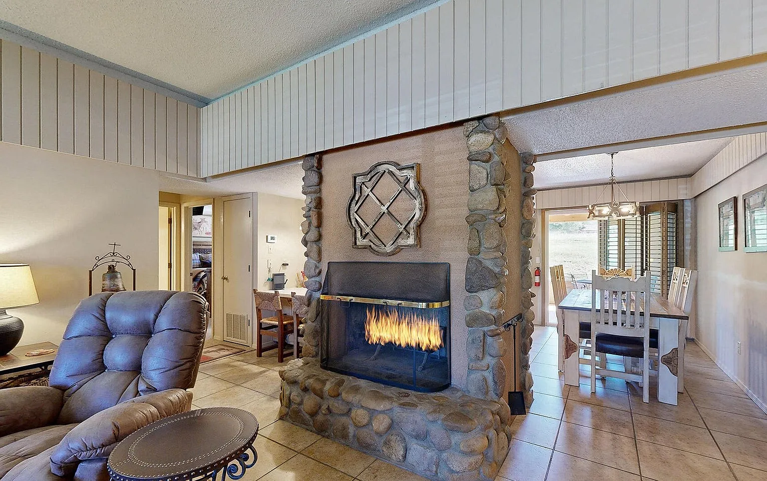 2 bed, 1241 sqft, $1,700 — Photo 3