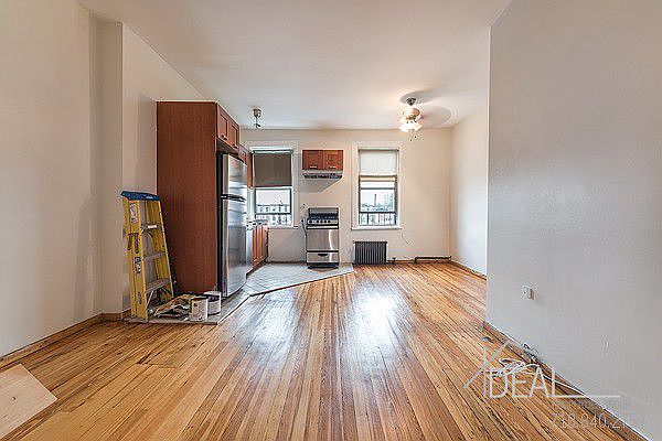 1st image of 141 17th St #3