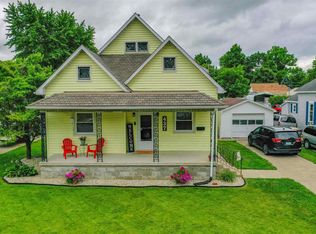 437 Green St, Tipton, IN 46072