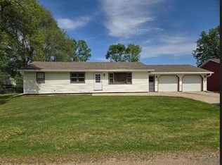 501 S Virginia St, George, IA 51237