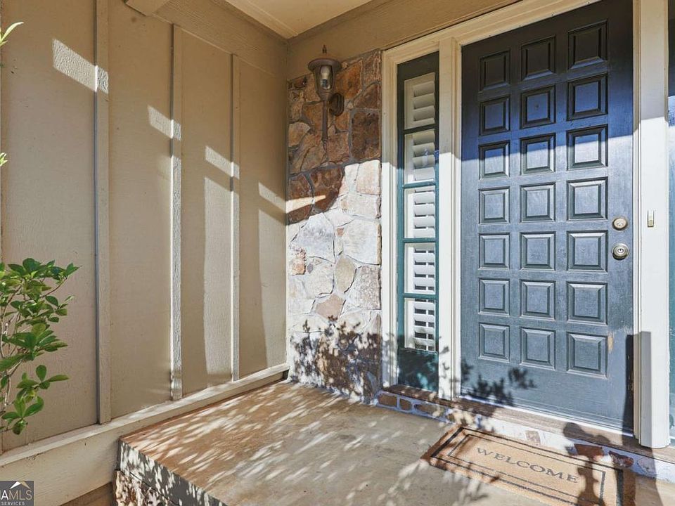2224 Colonial Dr, Gainesville, GA 30501 | Zillow