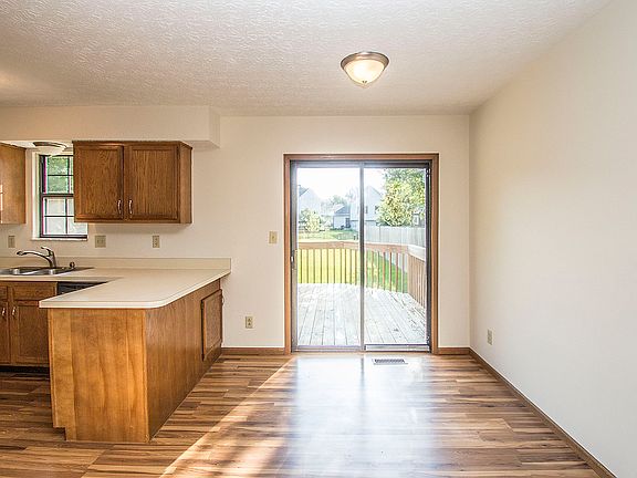 4th image of 7752 Kiowa Way