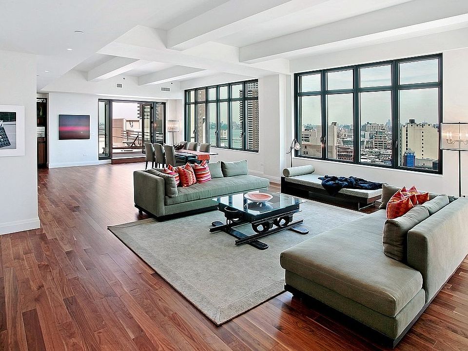 1st image of 139 Reade St Unit Penthouse