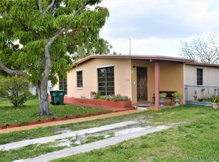 10787 SW 43rd Ter, Miami, FL 33165