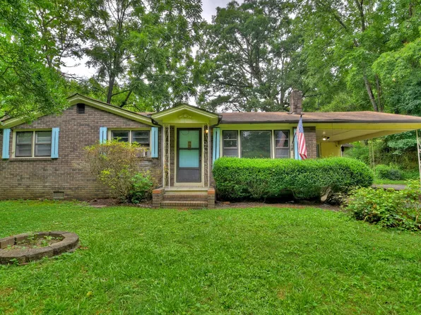 9324 Chatsworth Hwy, Ellijay, GA 30540